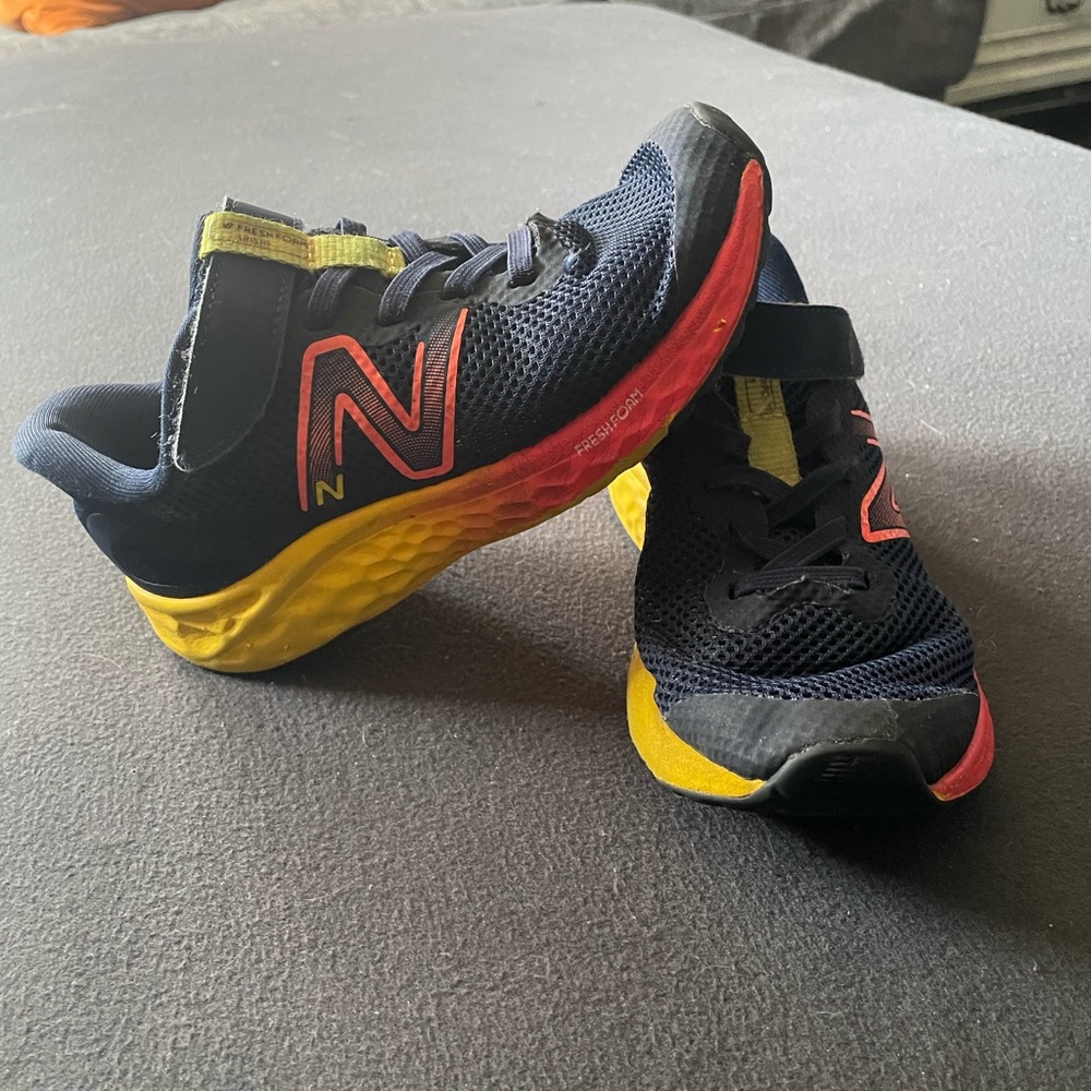 Kid New Balance Sneakers
